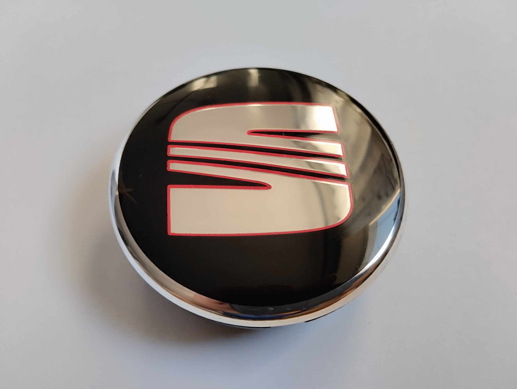 Středové pokličky Seat 63mm 1P0 601 165