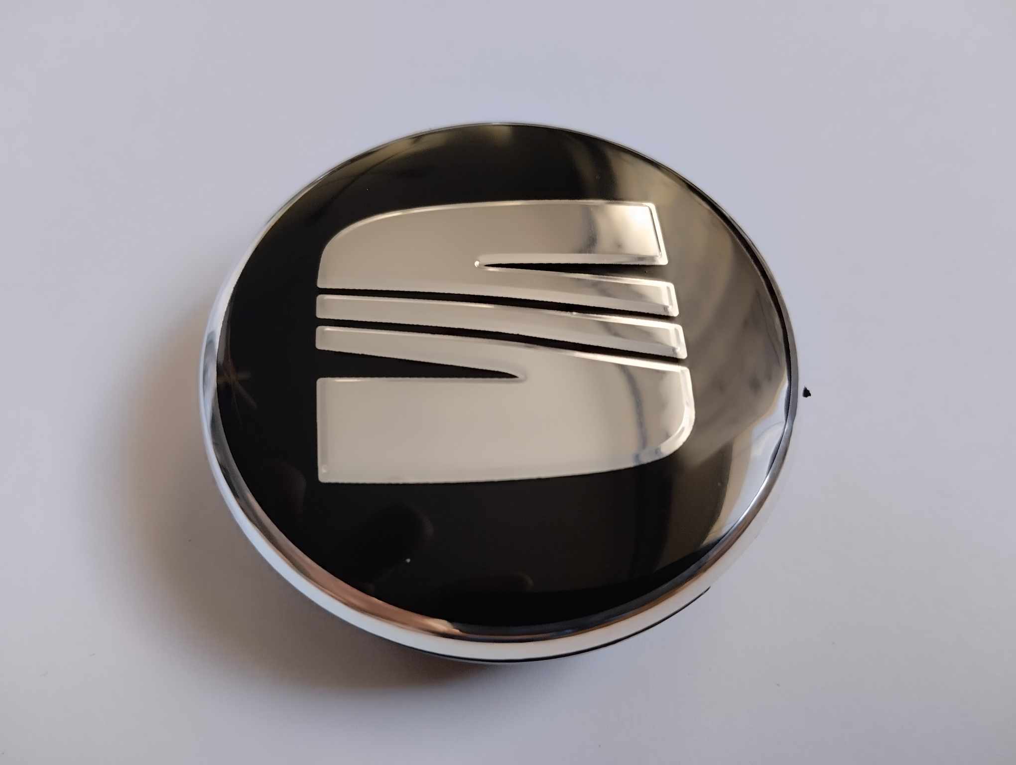 Středové pokličky Seat 63mm 1P0 601 165